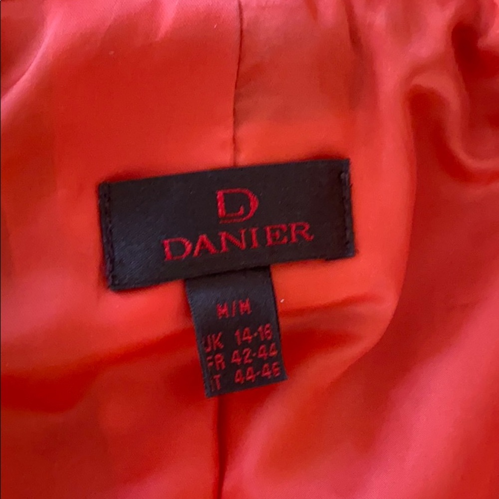 Vintage Danier leather orange blazer. - Picture 3 of 7